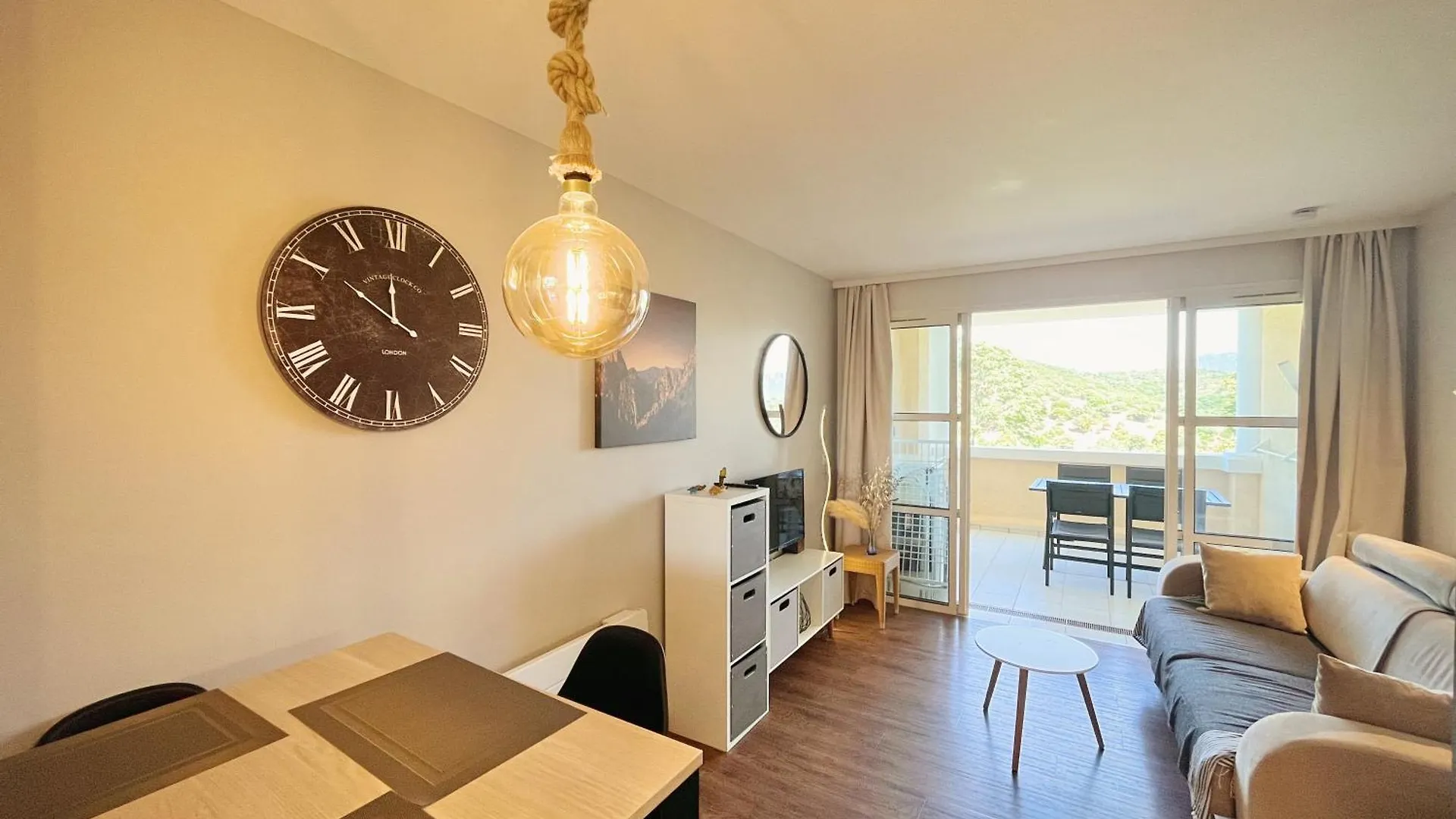 La Perle Blanche Apartment Saint-Raphael  France
