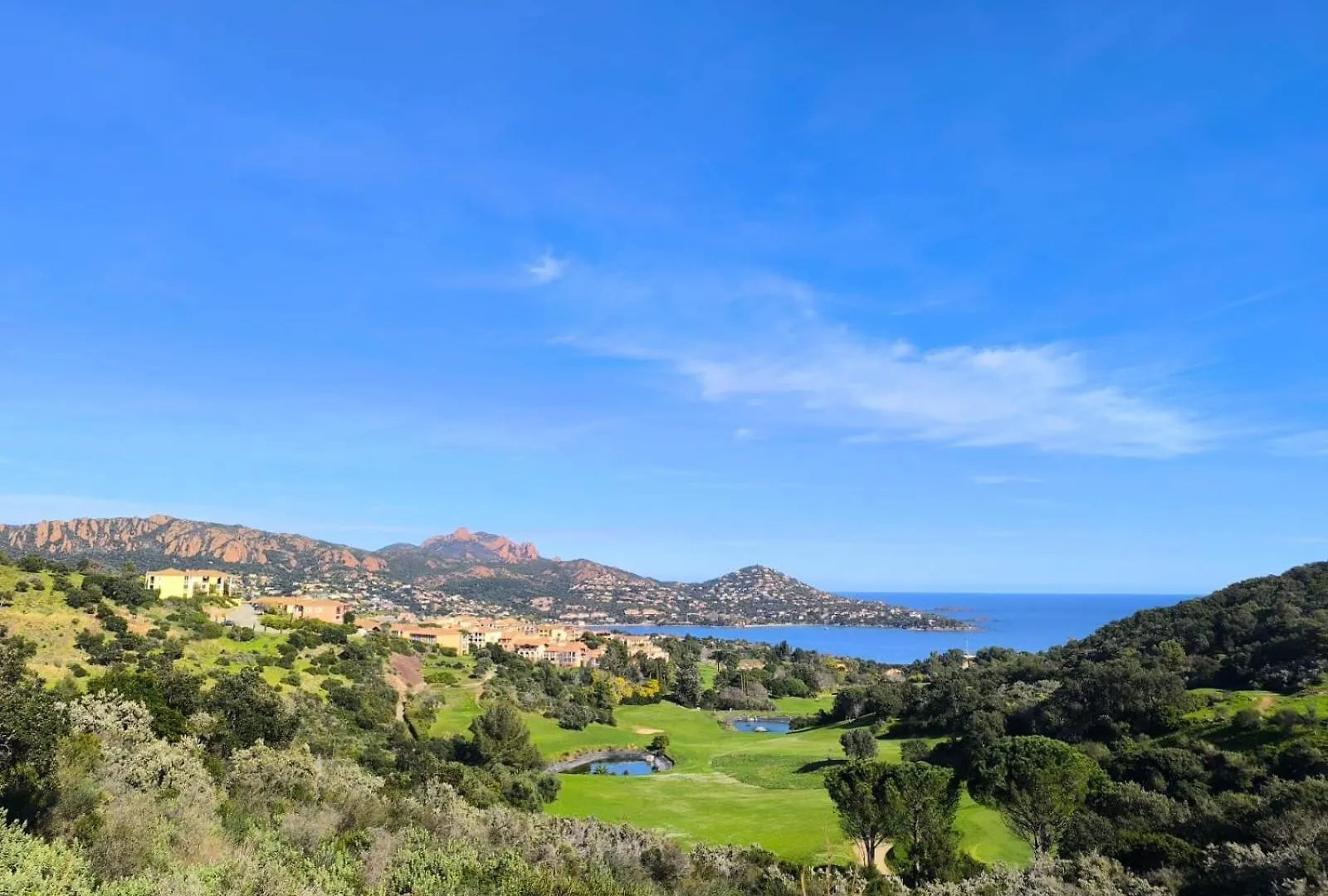 La Perle Blanche Apartment Saint-Raphael